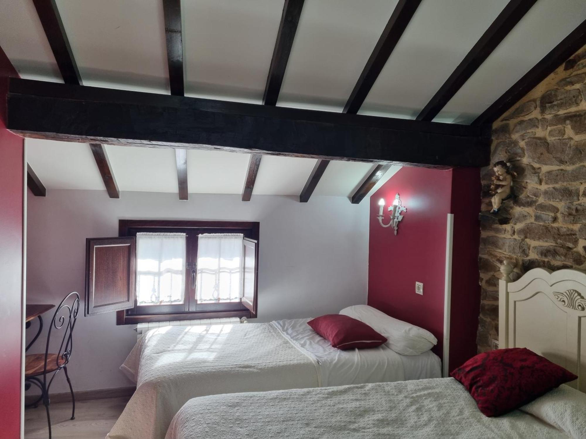 Hotel Rural La Casa Encanto Espinosa de los Monteros Exteriör bild