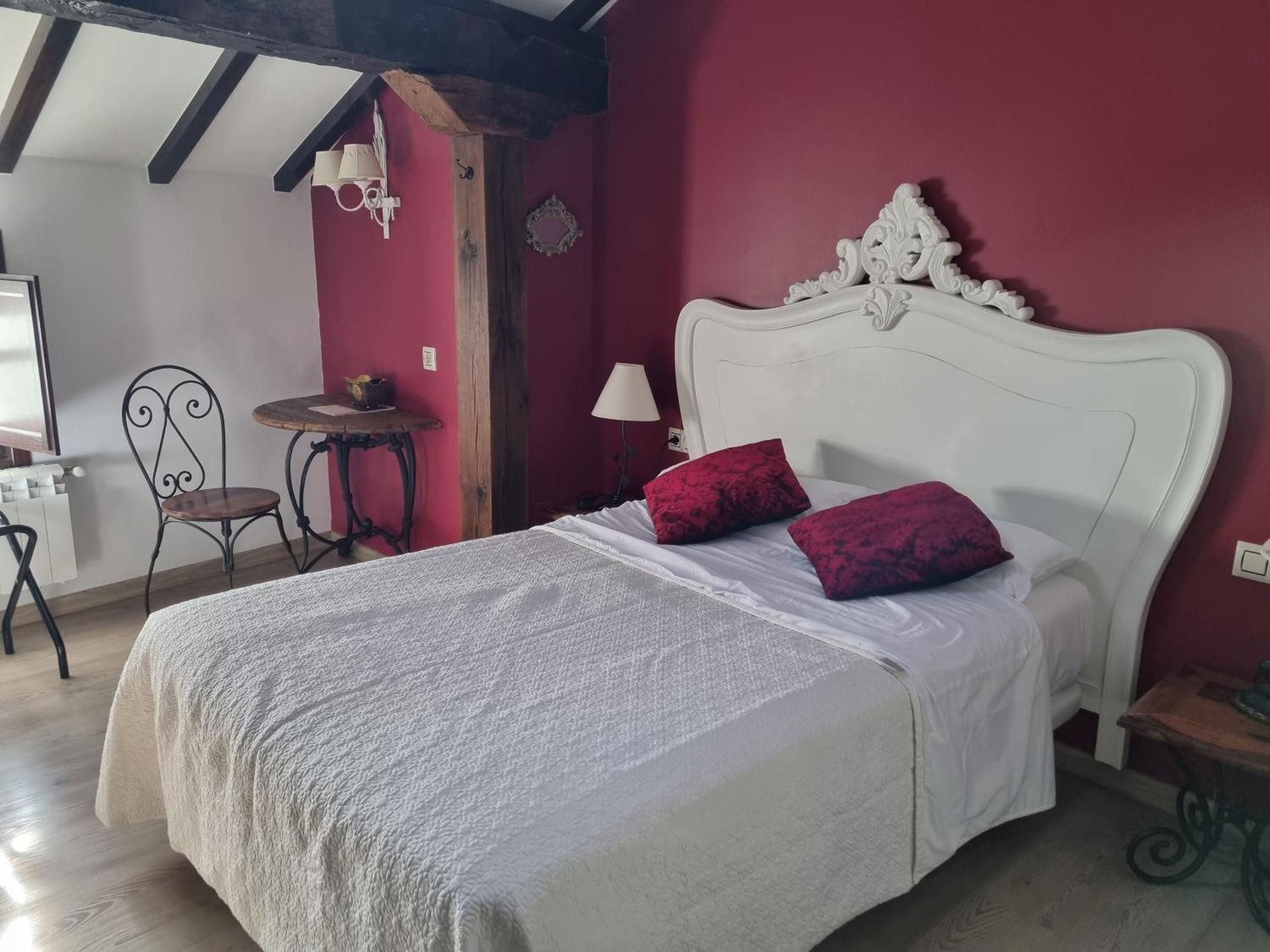 Hotel Rural La Casa Encanto Espinosa de los Monteros Exteriör bild